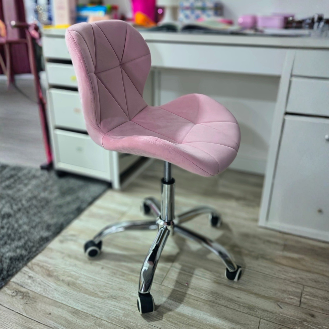 Leptir stolica – premium udobnost u 3 materijala