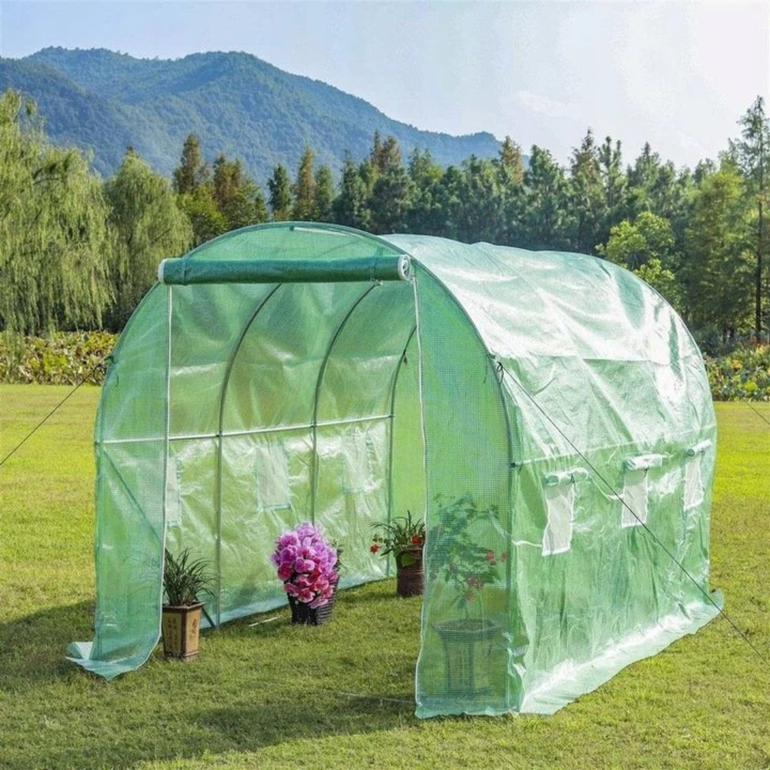 Plastenik – PE 140 g/m² (UV4) + pocinkovana konstrukcija (više dimenzija)